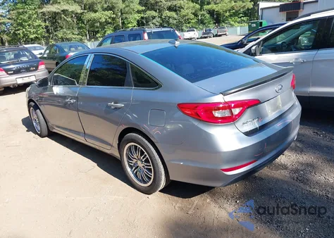 2016 Hyundai Sonata Se z USA, uszkodzony, nr VIN 5NPE24AF0GH367973